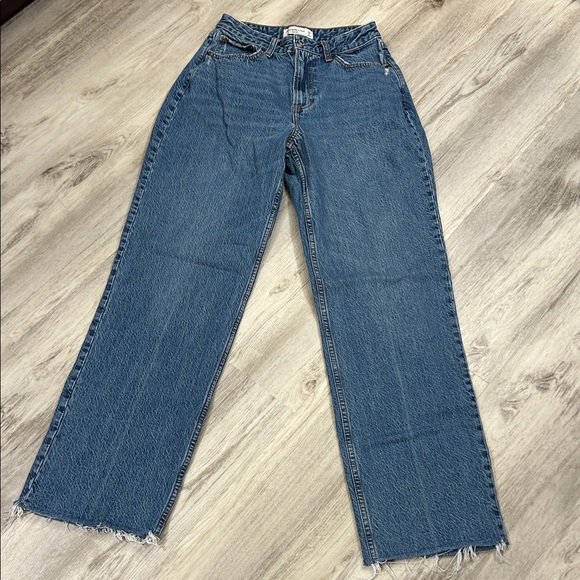 Abercrombie & Fitch Denim - Abercrombie & Fitch Curve Love Denim | The Loose High Rise Raw Hem Jeans | Sz 2L